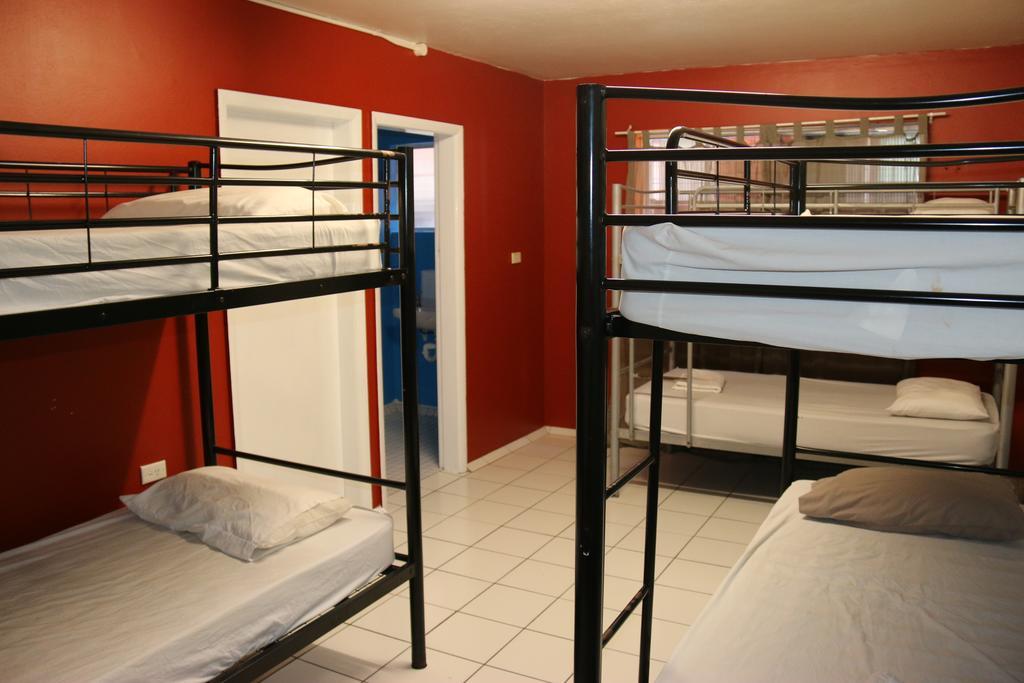 Hostel Cairns Waterfront Backpackers Zewnętrze zdjęcie